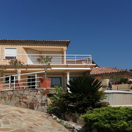 Ou Souleou Apartment Bormes-les-Mimosas Bagian luar foto