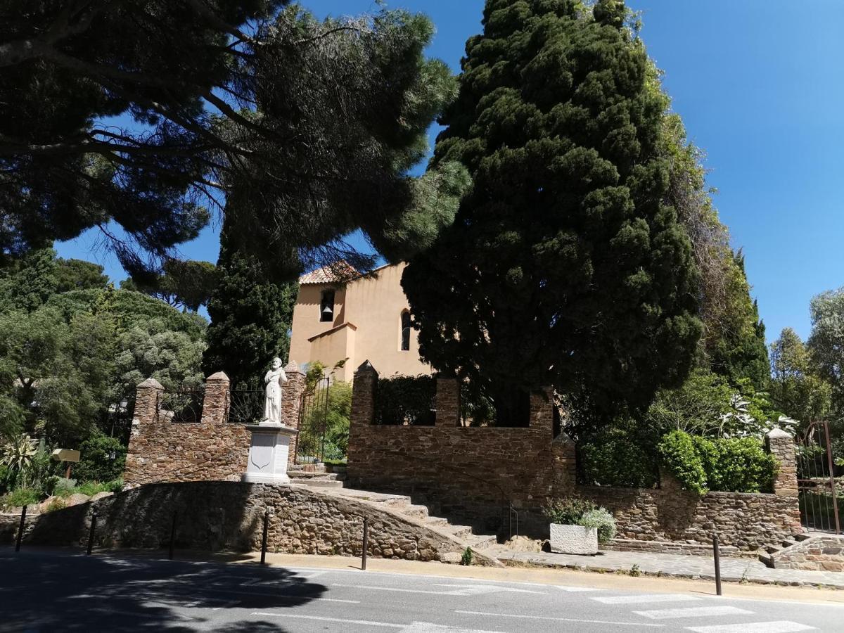 Ou Souleou Apartment Bormes-les-Mimosas Bagian luar foto